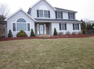 2617 Rustic Ridge Rd, Endicott, NY 13760