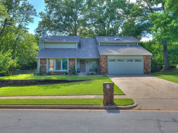 6708 S 5th St, Broken Arrow, OK 74011