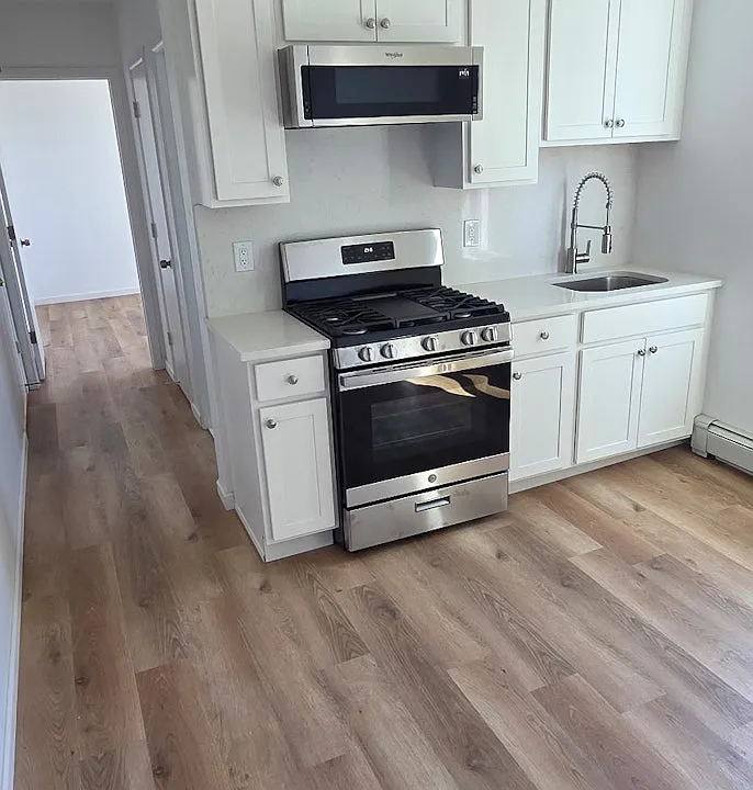 615 Chandler Ave #4