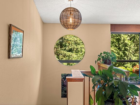 5th image of 5622 78th Avenue NW