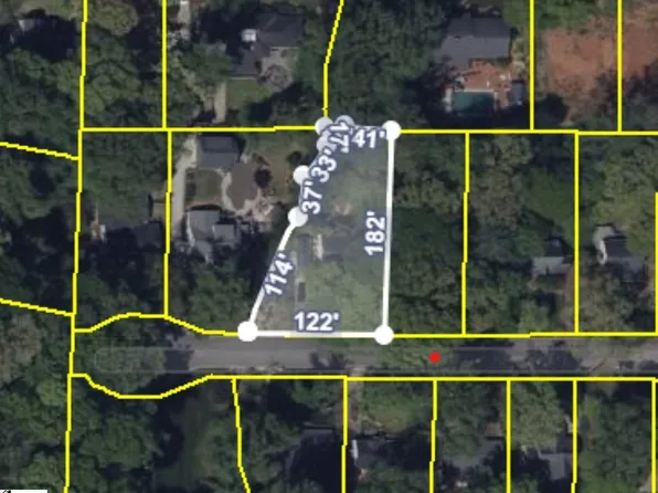 26 Windsor Dr, Greenville, SC 29609