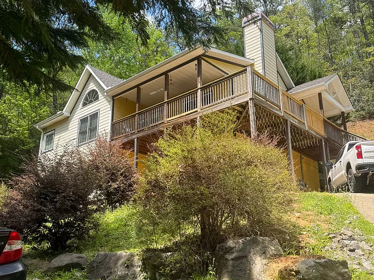 4374 Quinn Cove Rd — Photo 1