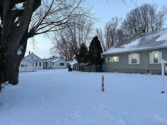 4th image of 616 12th St