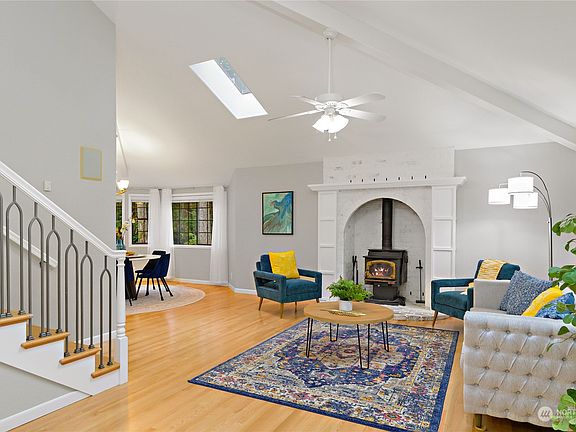 5th image of 8376 Andrea Lane NW