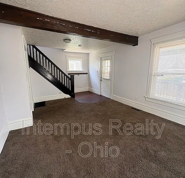 356 Rankin St — Photo 11