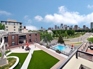 48 Groveland Ter #B307, Minneapolis, MN 55403