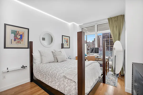 Sold by Compass | media 4