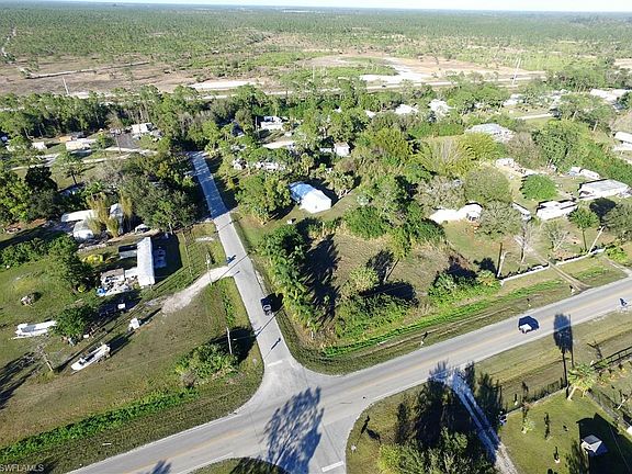 3rd image of 8431 Bogart Dr