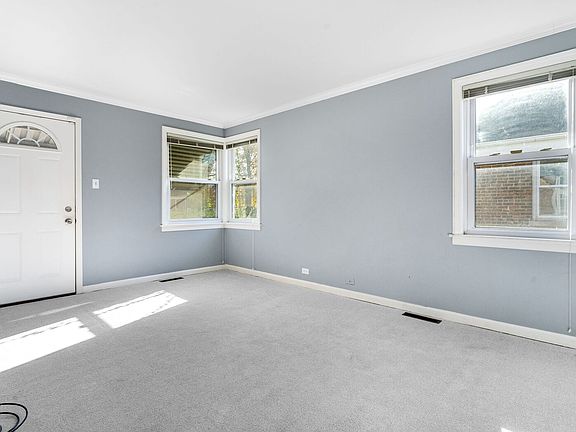 2nd image of 17816 Commercial Ave