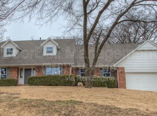 7217 S Columbia Ave E, Tulsa, OK 74136