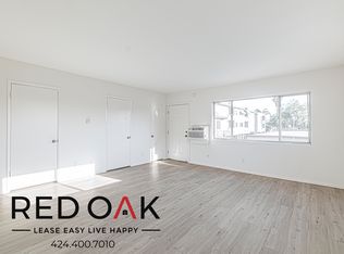 6045 1/4 Whitsett Ave #36, North Hollywood, CA 91606