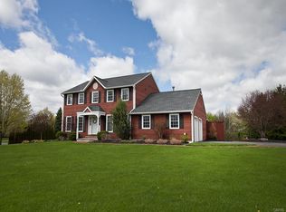 2306 Wellington Dr S, Cazenovia, NY