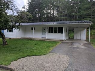 213 McClure Cir, Morehead, KY 40351