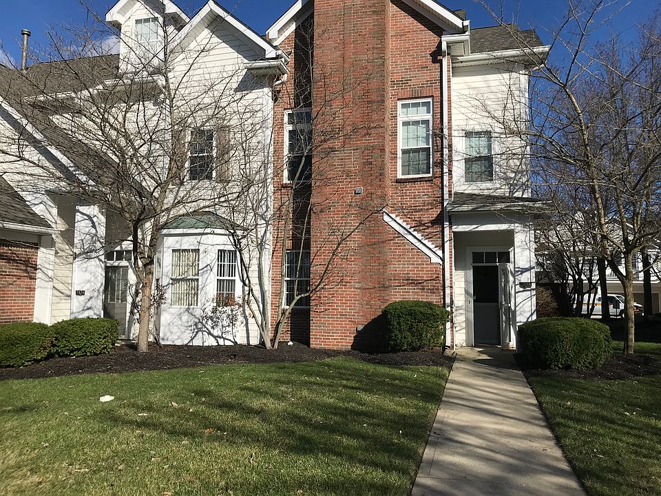1st image of 7576B Mansion Cir