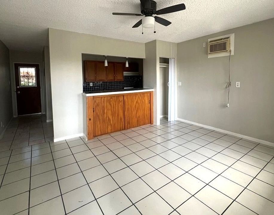 1st image of 5365 Huntington Dr N