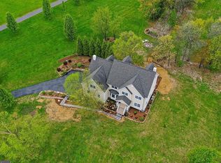 1366 Blue Mountain Dr, Bangor, PA 18013