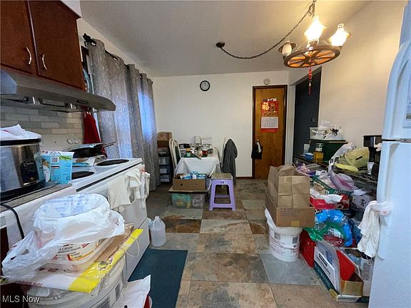 3rd image of 2015 Irene Ave NE