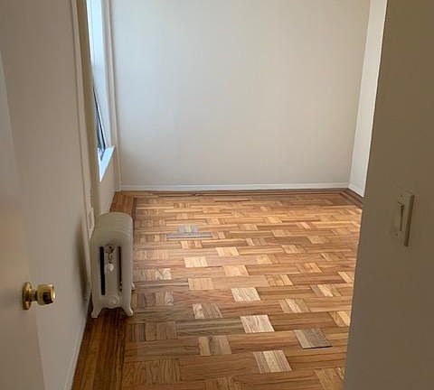 4th image of 7606 17th Ave