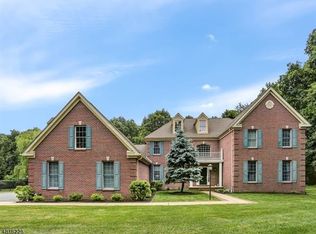 18 Rice Ln, Long Valley, NJ 07853