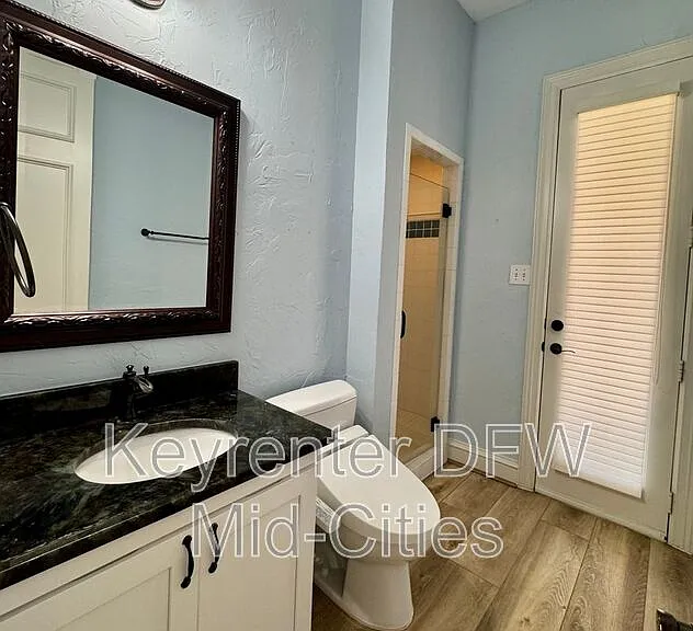 2417 Creekside Cir S — Photo 8