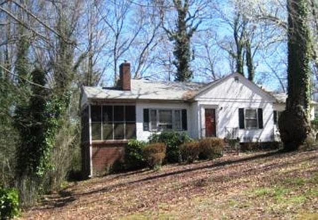 1st image of 107 Tanglewylde Dr