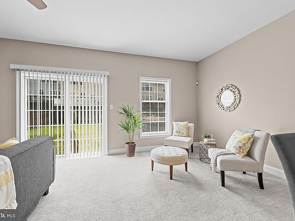 4th image of 907 Morningdale Dr