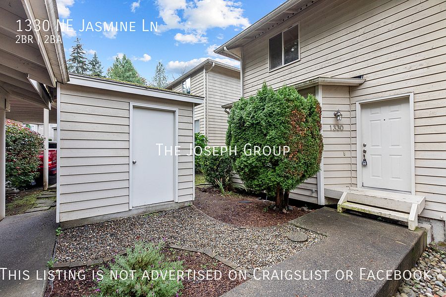 1st image of 1330 NE Jasmine Ln