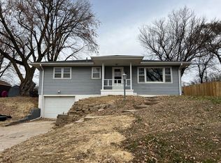 12 Ethel Ln, Council Bluffs, IA 51503