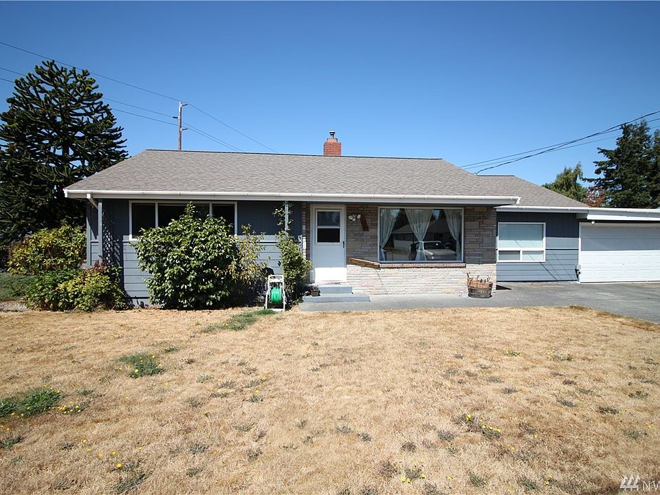 1st image of 225 NE Harvest Dr