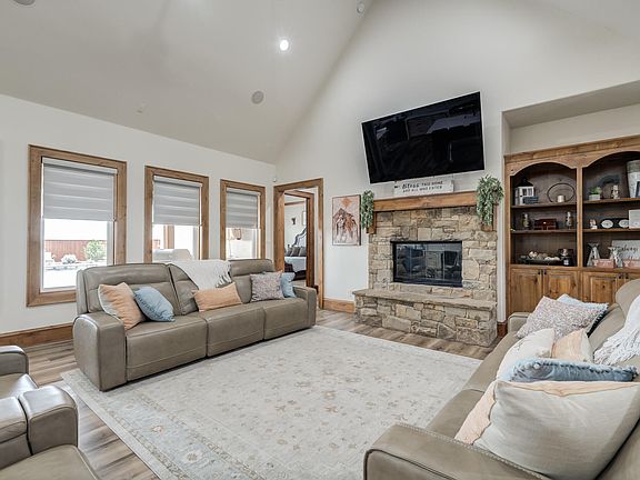 2nd image of 8817 County Road 6875