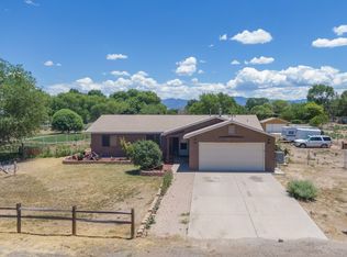 8 King Ct, Los Lunas, NM 87031