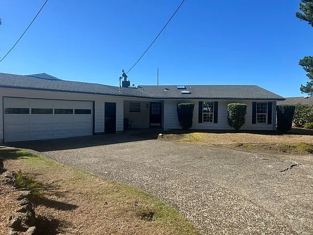 726 SE 4th St