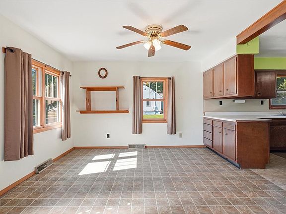 5th image of 400 N VINE AVENUE