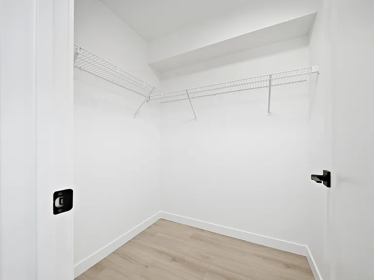 31 Mill St #12 — Photo 20