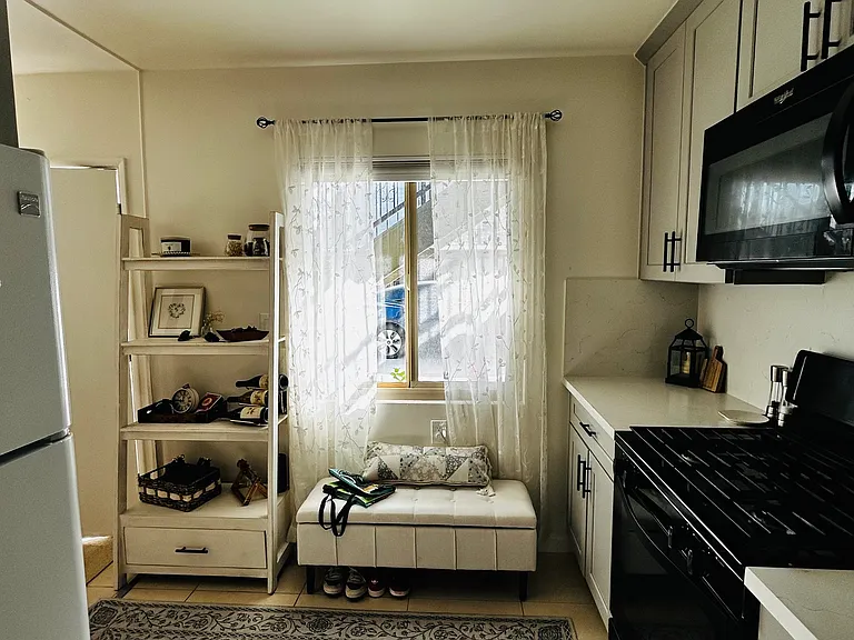 83 S Berkeley Ave #3 — Photo 5