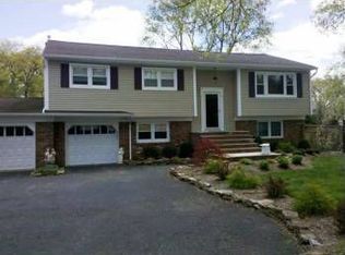 76 Reynolds Ave, Whippany, NJ 07981
