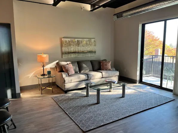 611 W Kalamazoo Ave, Kalamazoo, MI