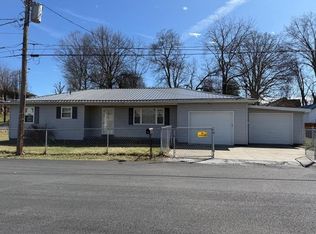 110 Winger Ave, Beckley, WV 25801