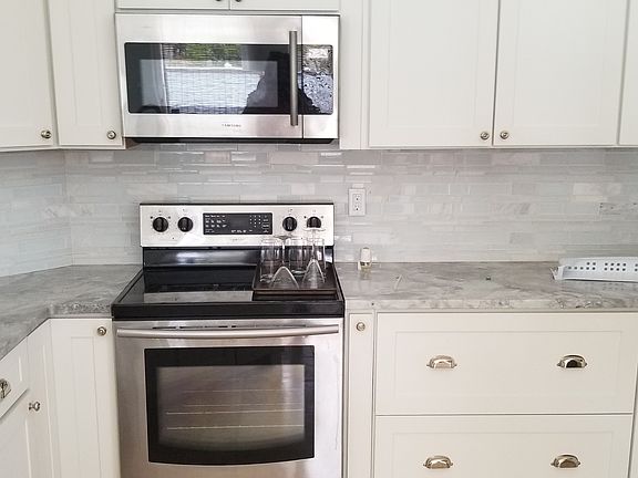 2nd image of 5523 Place Lake Dr