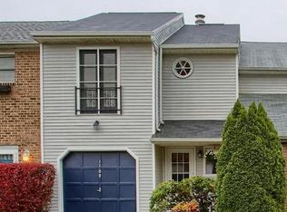 1109 Ridge Dr, Mechanicsburg, PA 17055