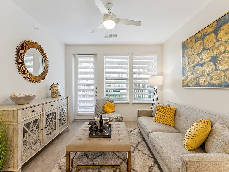 Make yourself at home in our inviting, beautifully designed living rooms at Latitude Apartments