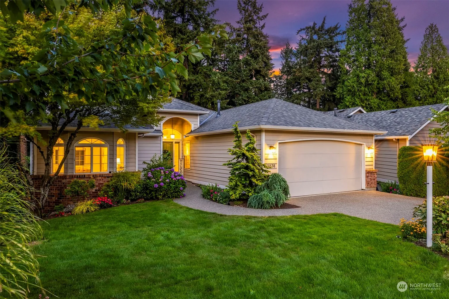 14638 138th Way NE photo 1