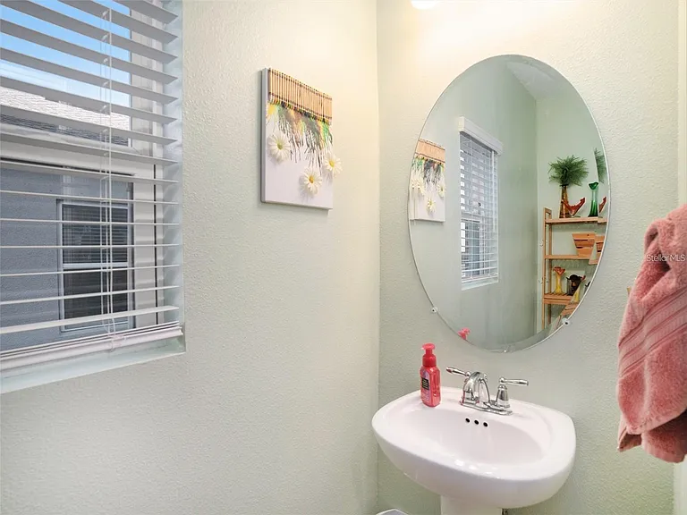 5912 Laurelcrest Gln — Photo 8