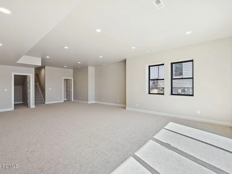 1021 W Vissen Way #67 — Photo 17