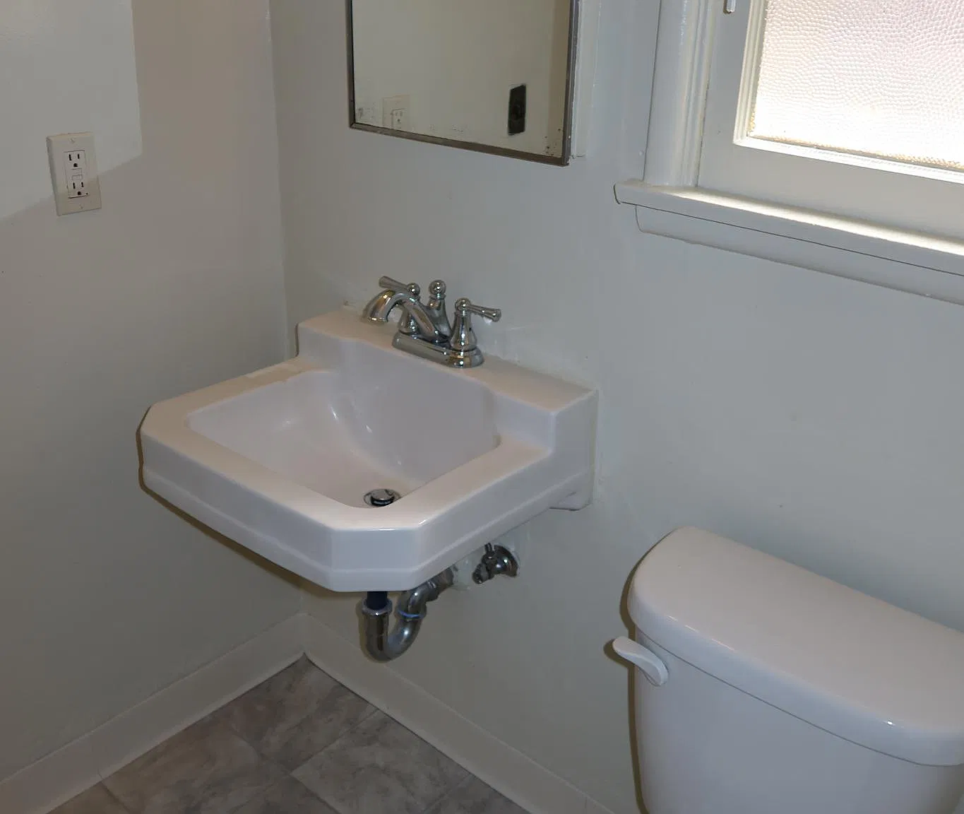 Studio, 500 sqft, $1,495 — Photo 3