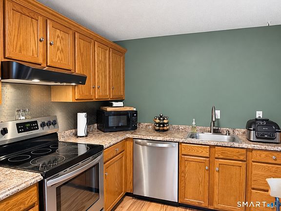 2nd image of 91 Heather Ridge #91