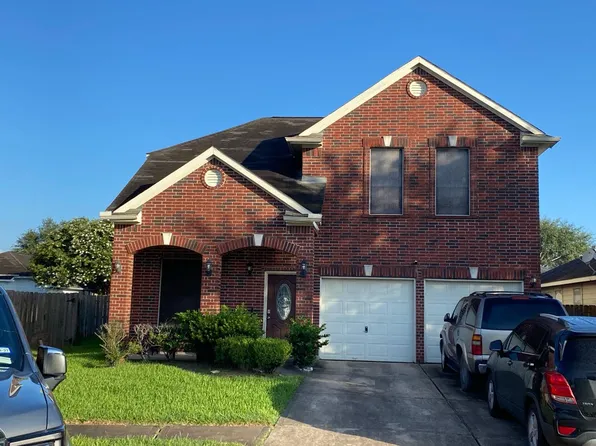 4706 Cavern Brook Ct, Fresno, TX 77545