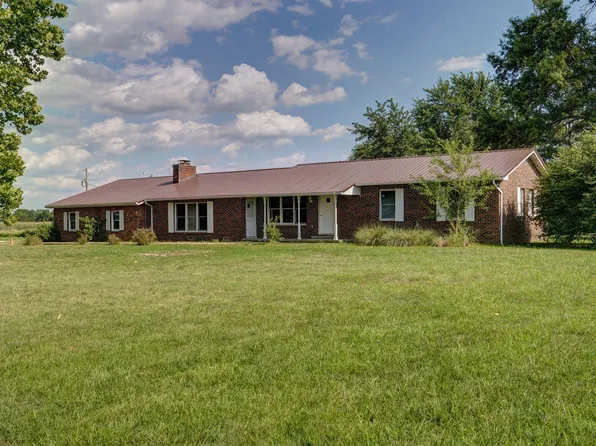 682 W Dade 142, Lockwood, MO 65682