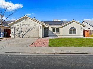 1824 W Spring Crest St, Hanford, CA 93230