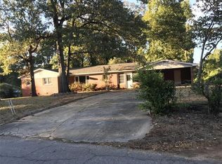 100 Hemlock St, Warner Robins, GA 31093